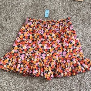 NWT Loft skirt